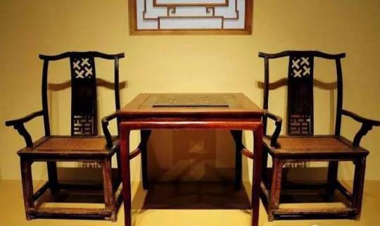 為兒女留下一套精美的紅木家具